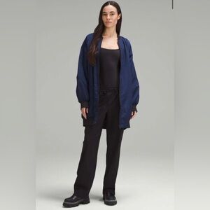 Lululemon Oversized-Fit Non-Stop Bomber Jacket
Night Sea / Black reversible 10